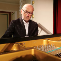 Klavierkonzert mit Lothar Färber