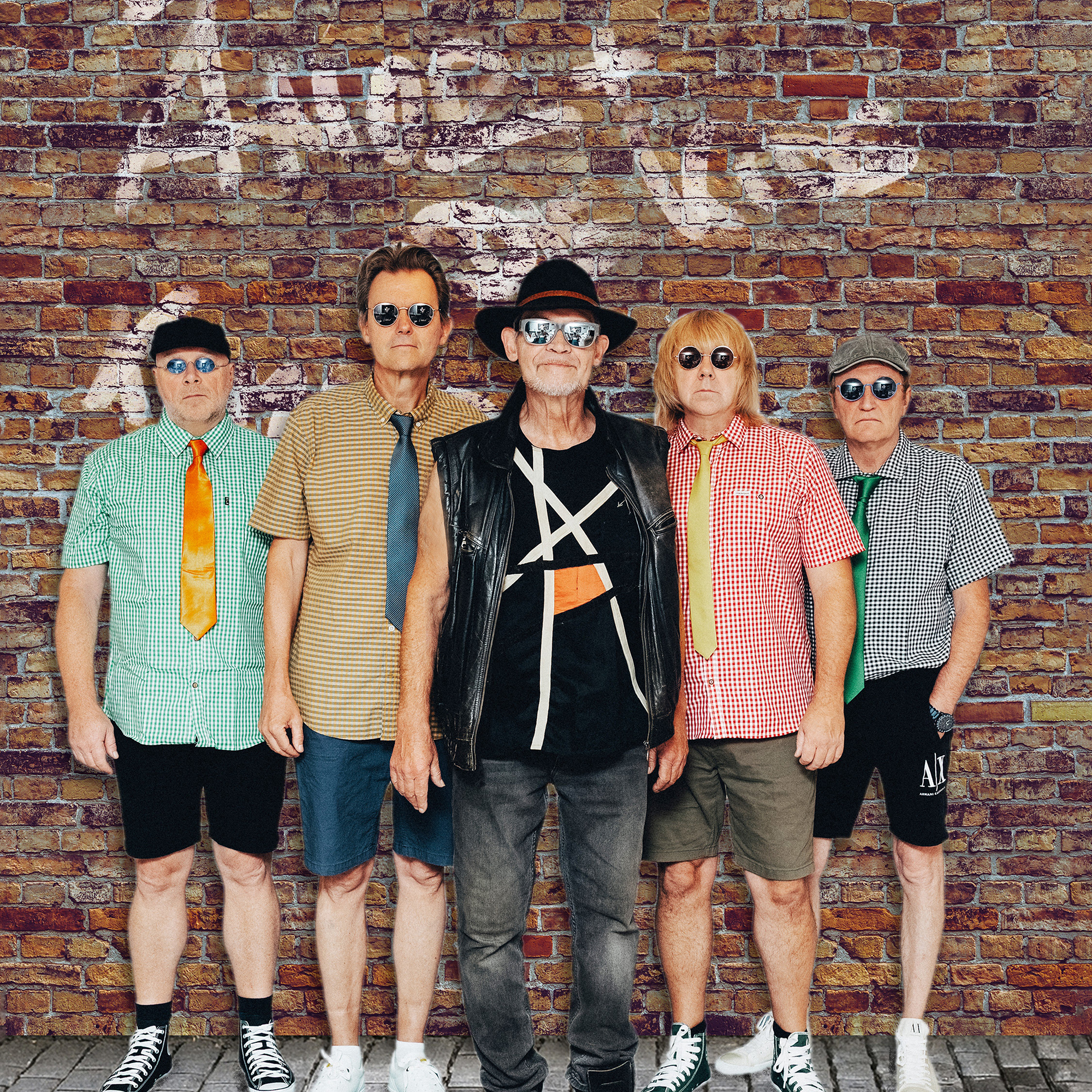 AMOR & DIE KIDS